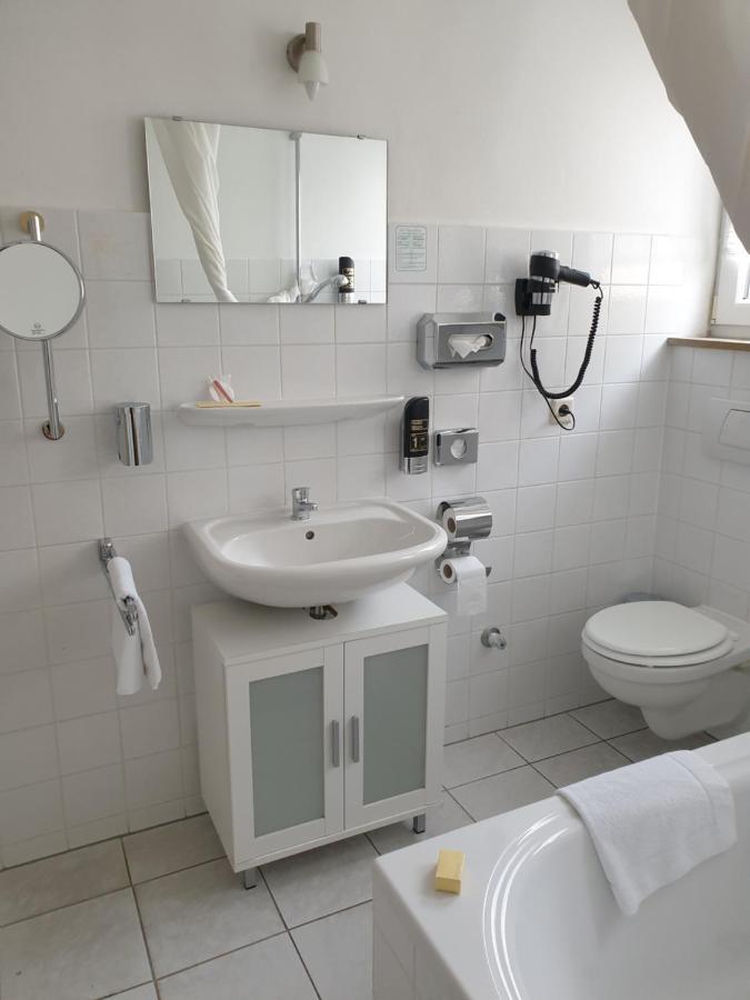Traditionsgasthof Gruener Baum Bad Staffelstein Luaran gambar