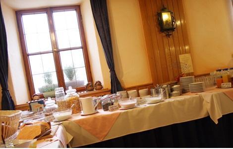Traditionsgasthof Gruener Baum Bad Staffelstein Luaran gambar